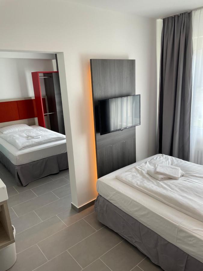Pension Wob Wolfsburg Exterior photo